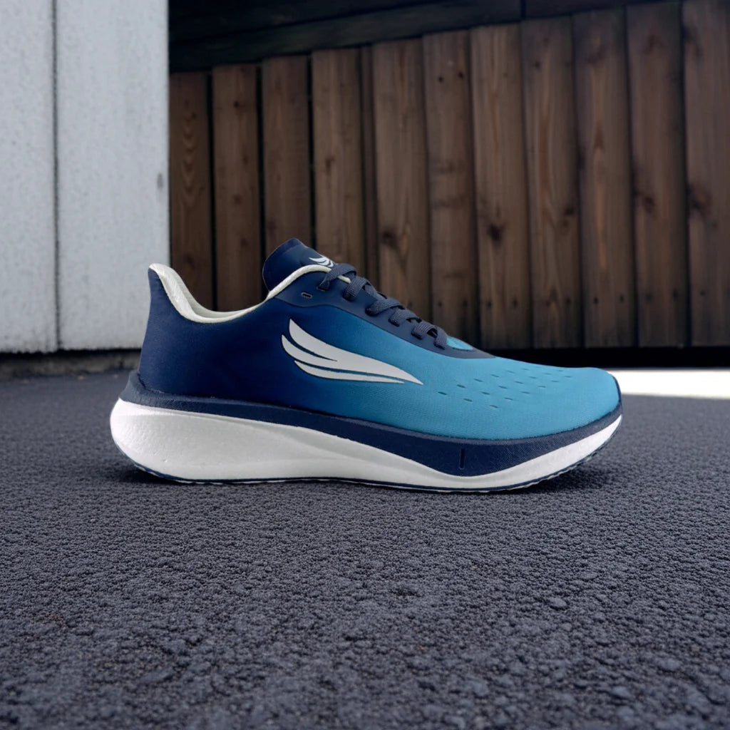Men's Swift Running Apus